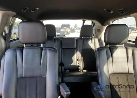 2019 Dodge Grand Caravan Sxt z USA, uszkodzony, nr VIN 2C4RDGCG4KR802296